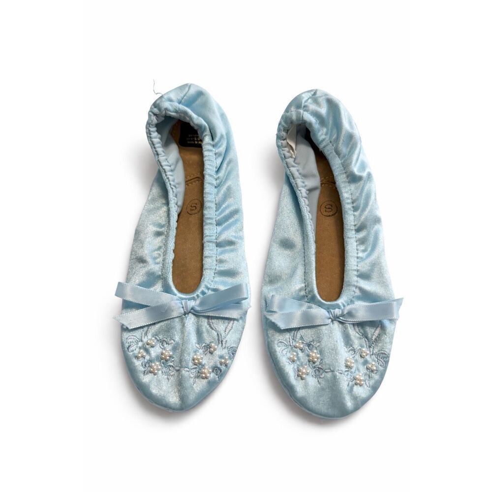 Vintage Isotoner Slippers, Blue Faux Pearl Bow Detail Small 5-7